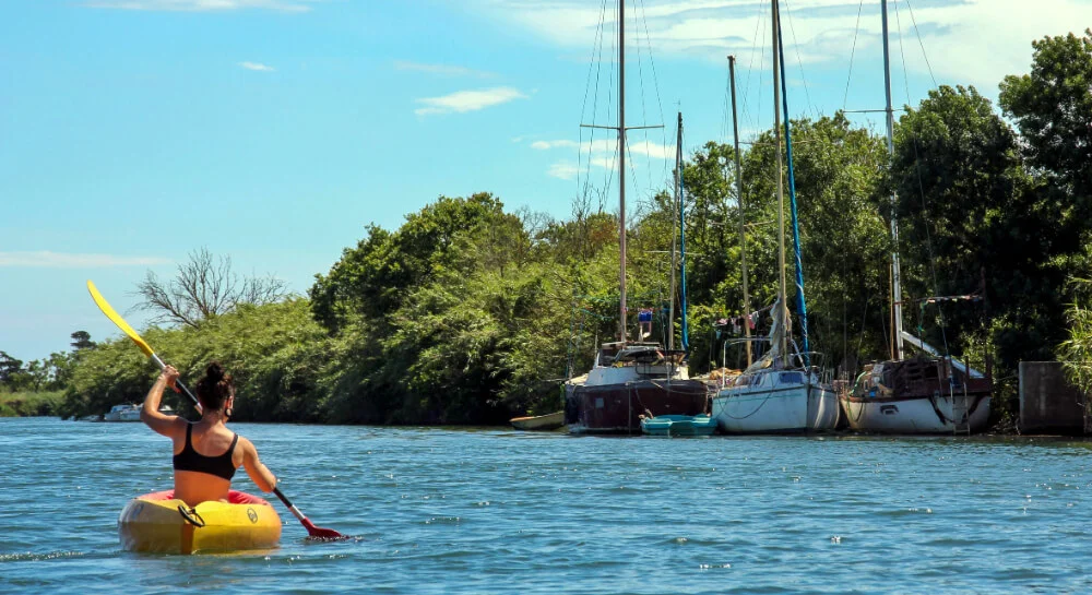 Bayou Canoë – Canoë & Kayak sur l’Orb Chez Cat et Bernard